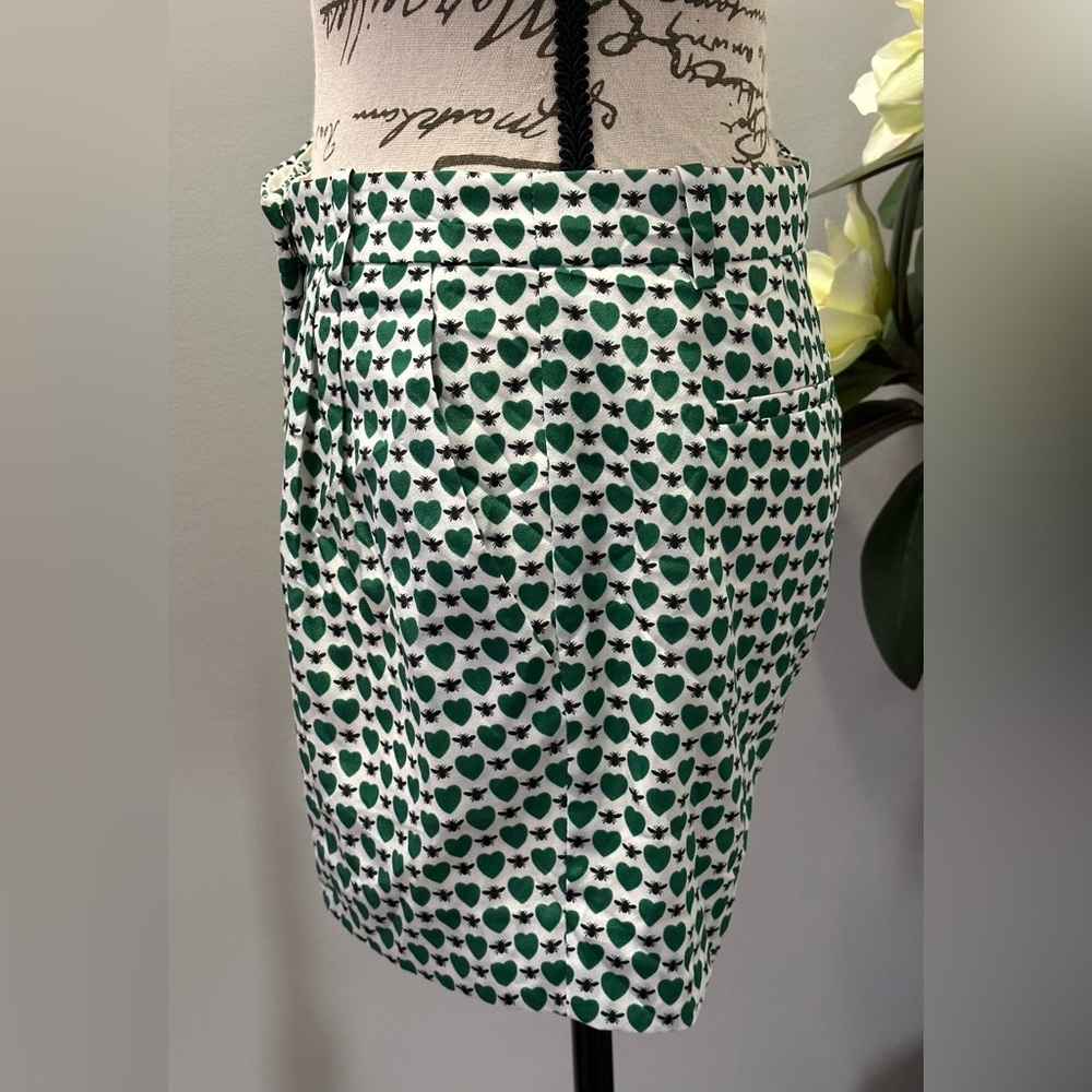 🍀🐝 J. Crew Collection Honeypie Bee & Hearts Shorts - Size 0🐝🍀 - Picture 3 of 15